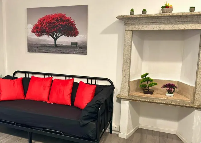 Garibaldi - Moscova Three-Room In The Heart Of